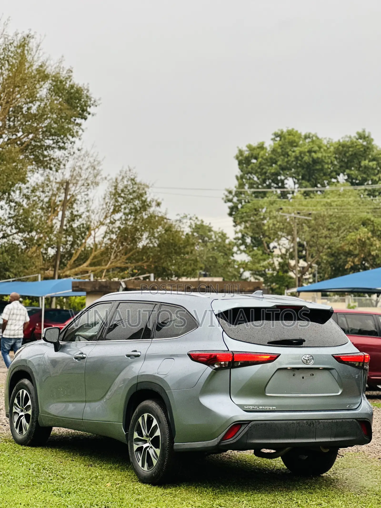 Toyota Highlander 2021 Blue