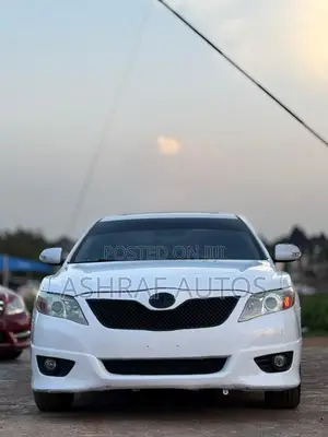 Toyota Camry SE 4dr Sedan (2.5L 4cyl 6AM) 2010 White