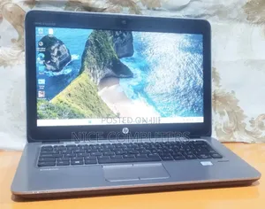 Laptop HP EliteBook 820 G3 8GB Intel Core i5 SSD 256GB