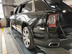 High Quality Certified Automatic Side Step Rolls Royce Cullinan