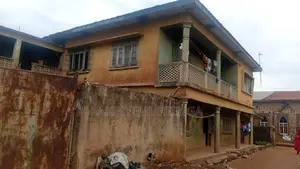 10bdrm House in Seventh Day, Iyanganku for sale