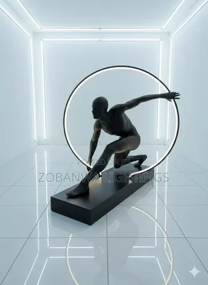 D178 Running Figure Large Floor Ornament