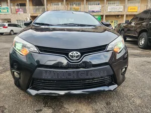 Toyota Corolla LE Premium 4dr Sedan (1.8L 4cyl CVT) 2016 Black