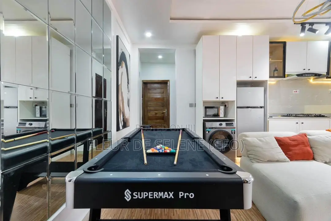 One Bedroom Luxury Apartment