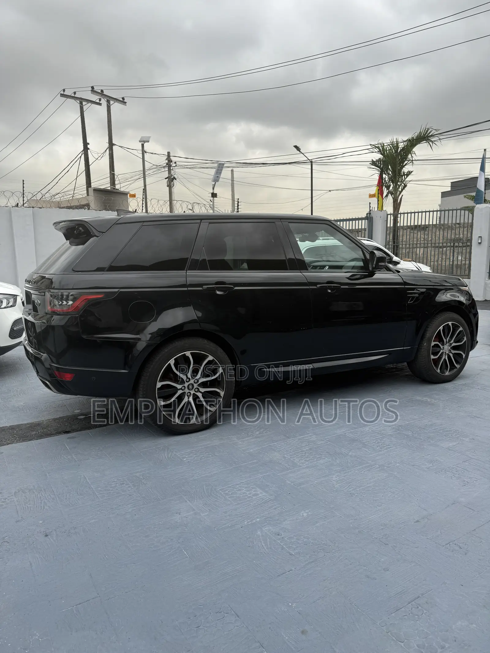 Rover Land 2018 Black