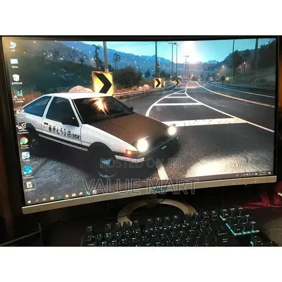 Curved Monitor