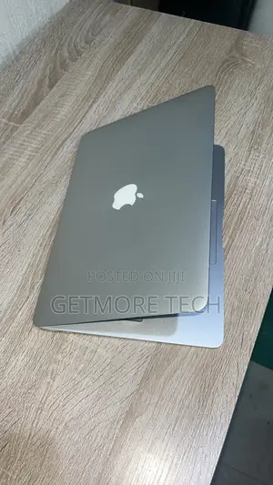 Laptop Apple MacBook Air 2017 8GB Intel Core i5 SSD 256GB