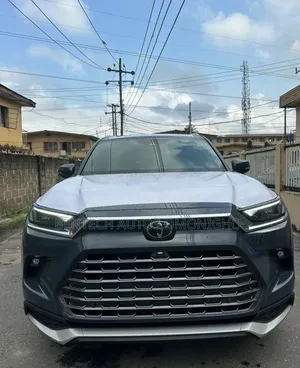 Toyota Grand Highlander Platinum 2025 Blue