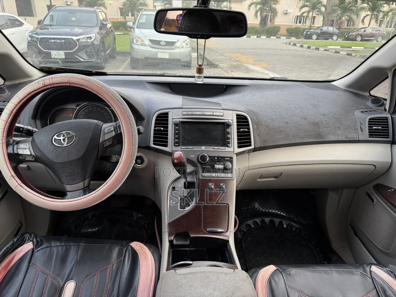 Toyota Venza XLE 2012 Silver