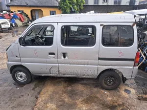 Suzuki Every 2010 Silver