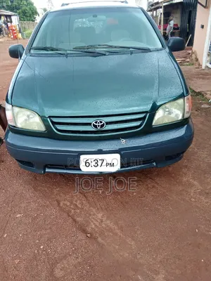 Toyota Sienna 2002 Green