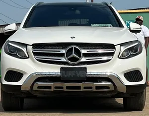 Mercedes-Benz GLC-Class 2019 White