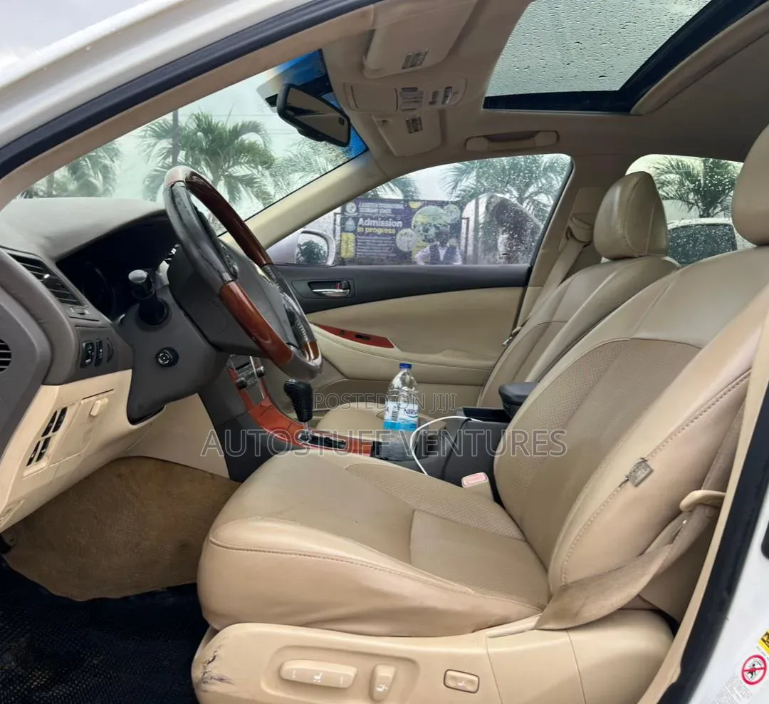 Lexus ES 350 2011 White