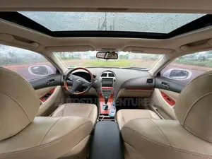 Lexus ES 350 2011 White