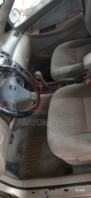 Toyota Corolla 2005 Gold