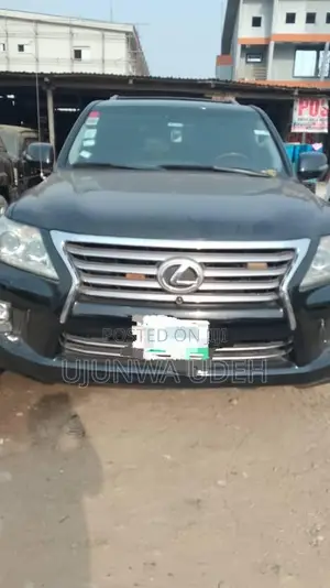 Lexus LX 2015 Black
