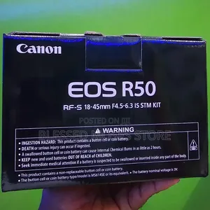 Canon Eos R50 With Lens 18-45mm