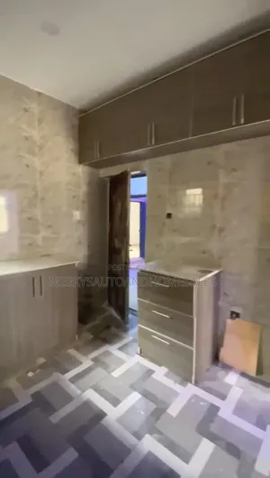 3bdrm Apartment in Agip Estate, Rumueme for rent