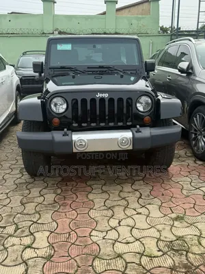 Jeep Wrangler Sahara 4x4 2016 Black