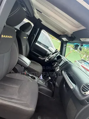 Jeep Wrangler Sahara 4x4 2016 Black