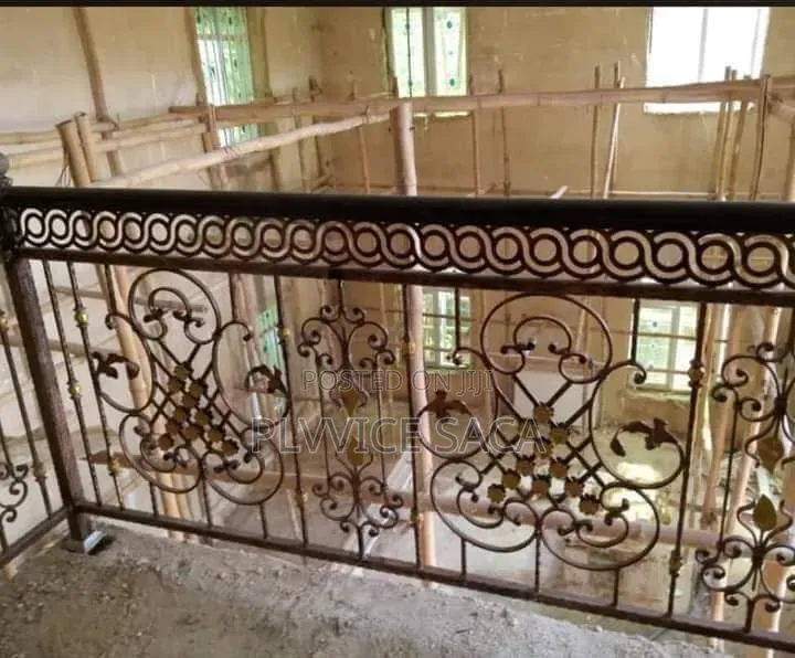 Wrought-Iron Handrail Dragon Starter
