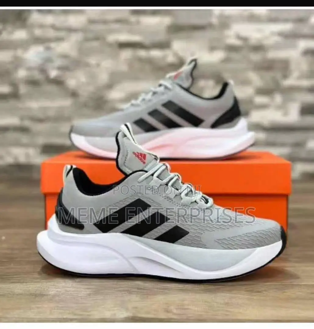 Yummy ___Sneaker