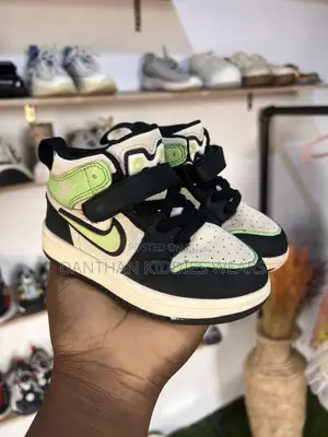 Top Quality Children Thrift Sneakers
