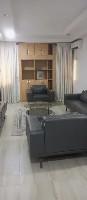 Furnished 3bdrm Block of Flats in Maitama Apartment for rent
