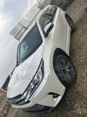 Toyota Highlander XLE V6 4x4 (3.5L 6cyl 6A) 2016 White