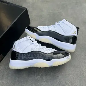 Original Jordan 11 Black White Panda