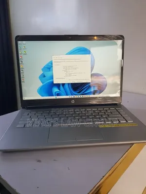 Laptop HP 14-ep0063 8GB Intel Pentium SSD 256GB