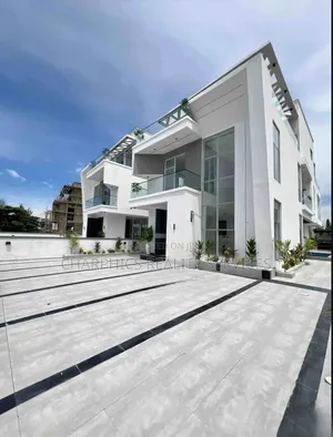 5bdrm Duplex in Osapa london for sale