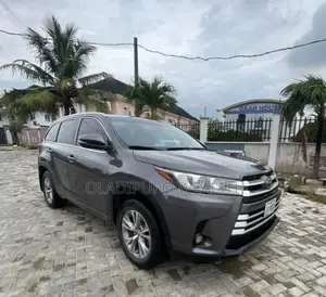 Toyota Highlander 2016 Gray