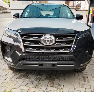 New Toyota Fortuner 2025 Black