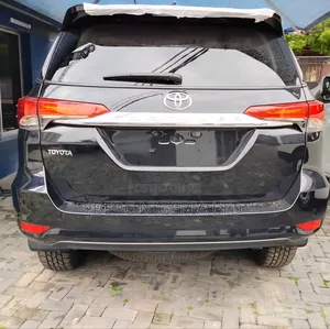 New Toyota Fortuner 2025 Black