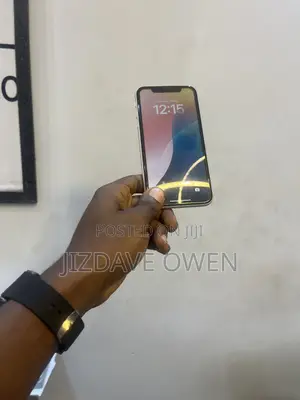 Apple iPhone XR 128 GB White