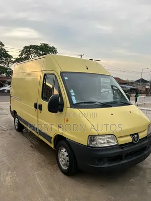 Peugeot Boxer 2005 Yellow