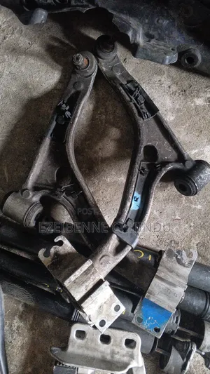 Front Lower Arm Cla (W246)