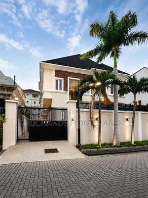 5bdrm House in Parkview Estate for rent