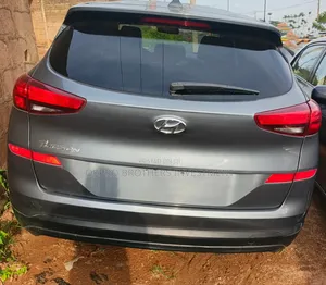 Hyundai Tucson SE AWD 2019 Gray