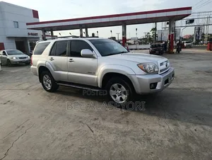 Toyota 4-Runner Limited 2008 Silver