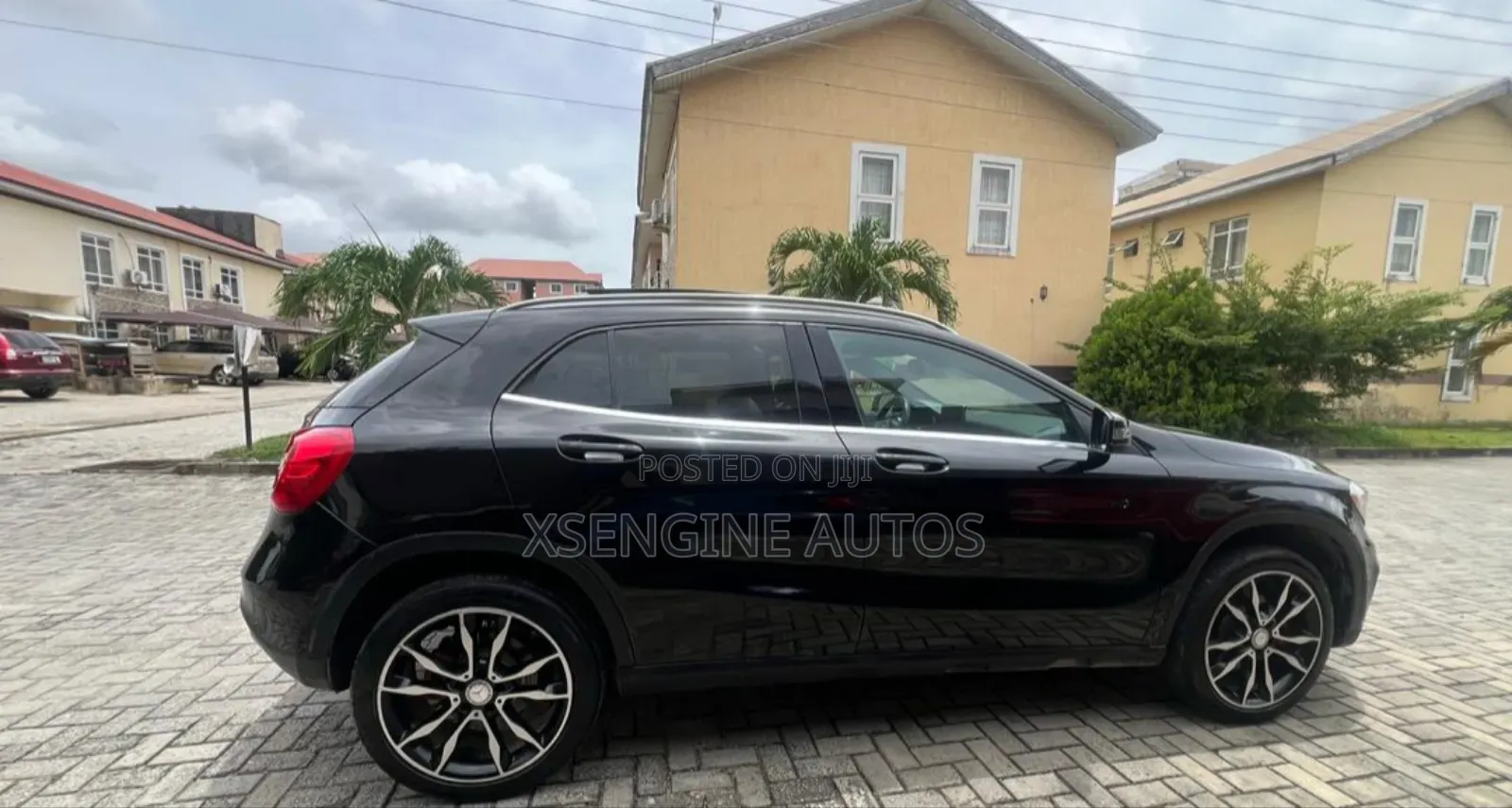 Mercedes-Benz GLA 250 2017 Black