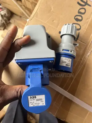 16amps 3 Pin Single Phase Industrial Socket (Abb)