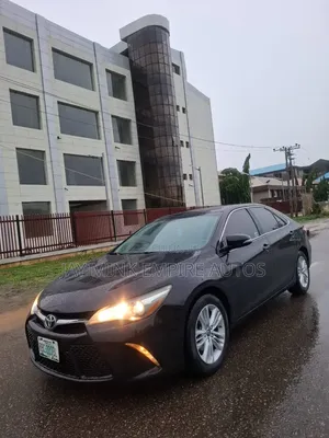 Toyota Camry 2016 Black