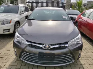 Toyota Camry 2017 Gray