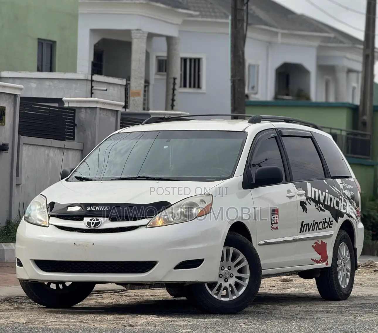 Toyota Sienna 2008 White