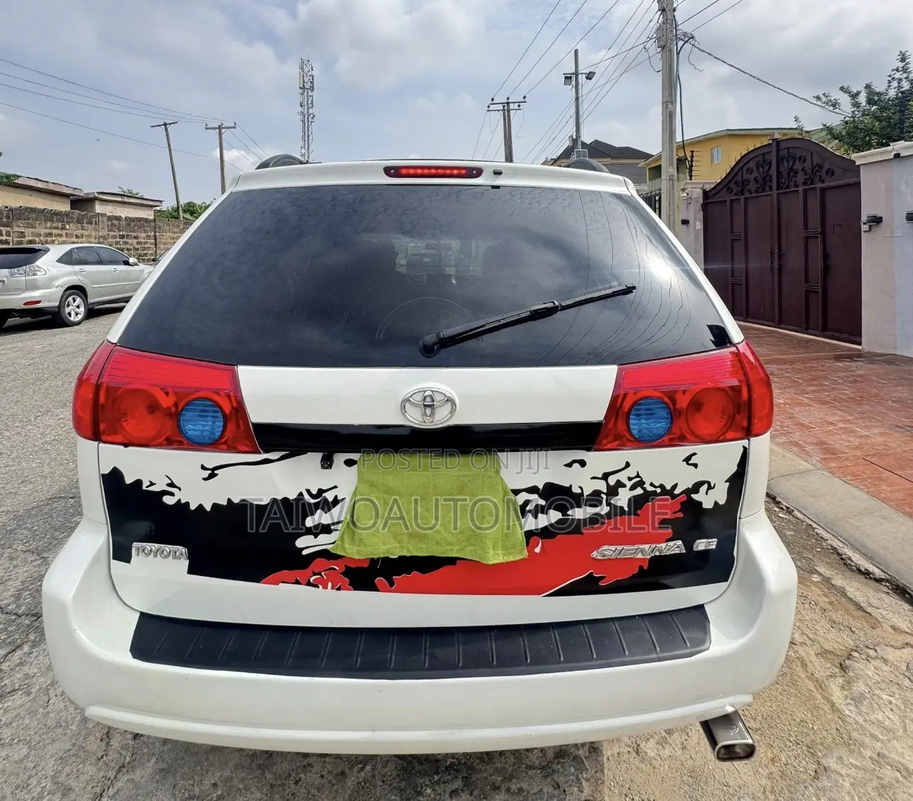Toyota Sienna 2008 White