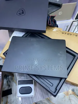 Laptop MSI GS66 Stealth 10SGS 32GB Intel Core i9 SSD 1T