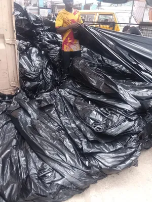 18 Ft X 10 Ft Heavy Duty Black Polythene Sheets