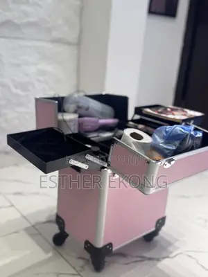 Makeup Box